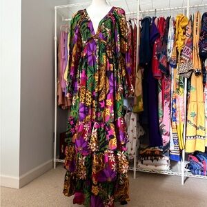 FARM Rio Starfruit Maxi Dress NWT sz Small